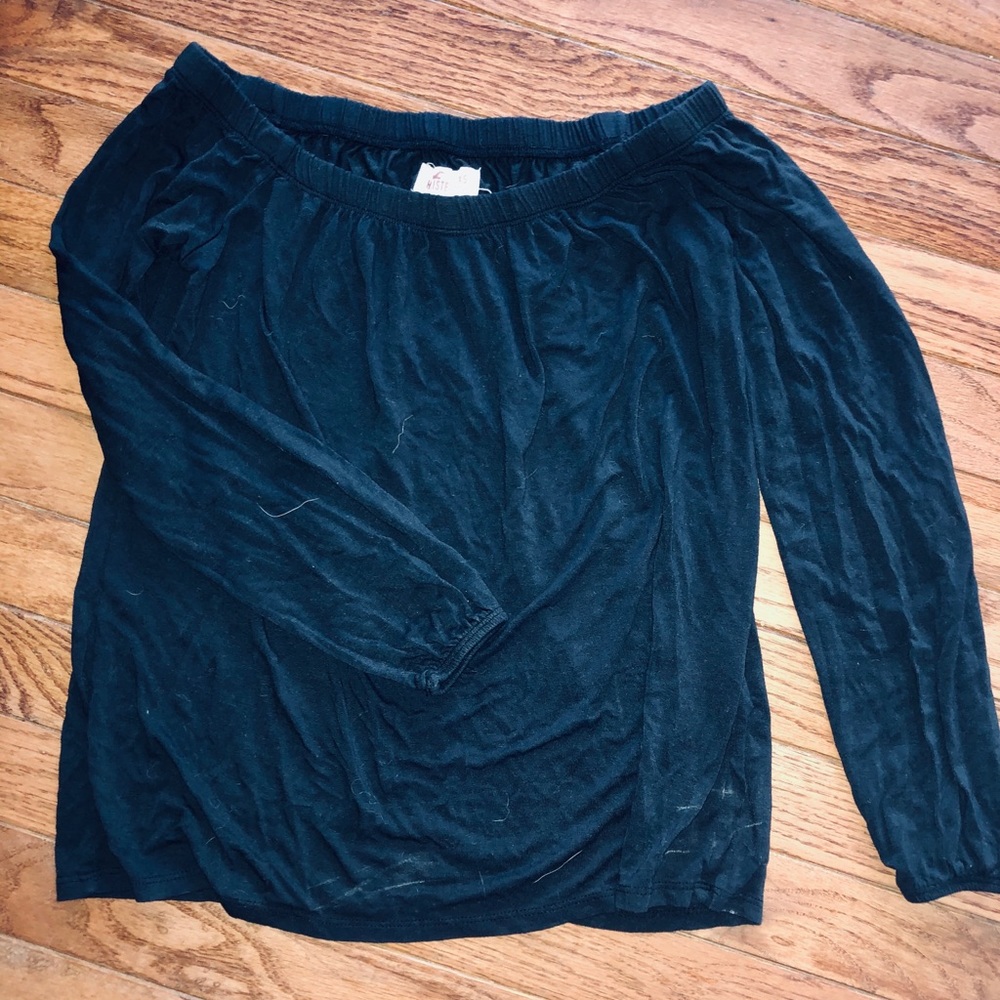 Hollister top